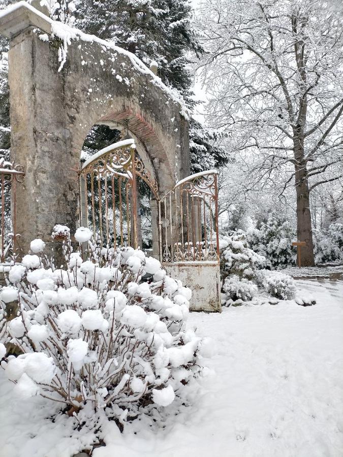 Chateau De Heaas Feas Dış mekan fotoğraf